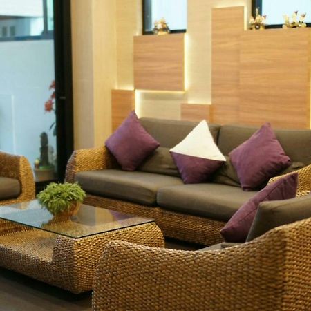 Отель Baai Baai Mansion Хатъяй Экстерьер фото