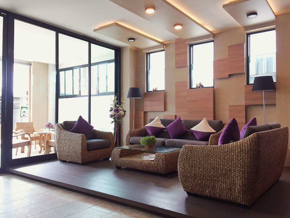 Отель Baai Baai Mansion Хатъяй Экстерьер фото